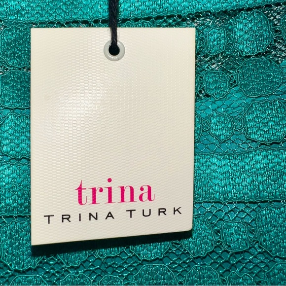 Trina Turk Women’s Emerald Green Lace Bell Sleeve Dress Size Medium Made in USA - Picture 3 of 8